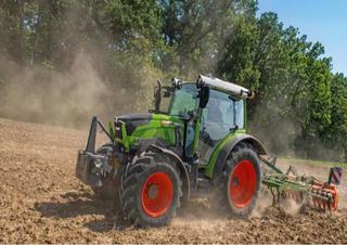 Tractoare 4WD Fendt 210 S Vario Power