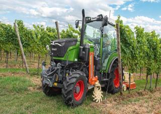 Tractoare 4WD Fendt 210 V Vario Power