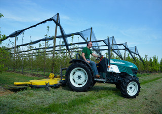 Tractoare 4WD Arbos 3040