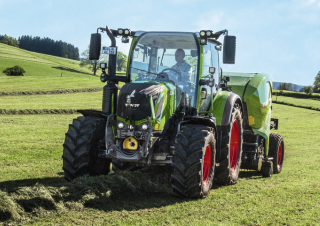 Tractoare 4WD Fendt 310 Vario Power