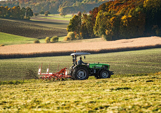 Tractoare 4WD DEUTZ-FAHR 4085 E