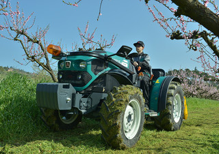 Tractoare 4WD Arbos 4110 Q