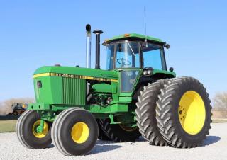 Tractoare 4WD John Deere 4640