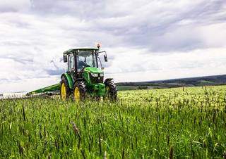 Tractoare 4WD John Deere 5058E