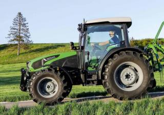 Tractoare pe șenile DEUTZ-FAHR 5090.4 D