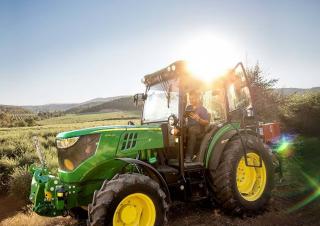 Tractoare 4WD John Deere 5090GF