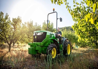 Tractoare 4WD John Deere 5105GL