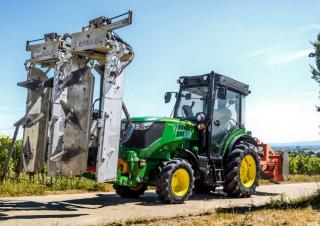 Tractoare 4WD John Deere 5105GV