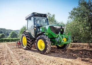 Tractoare 4WD John Deere 5115GF 