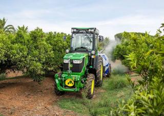 Tractoare 4WD John Deere 5115GN