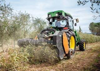 Tractoare 4WD John Deere 5130ML
