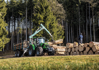 Tractoare 4WD DEUTZ-FAHR 6115 C RVShift 