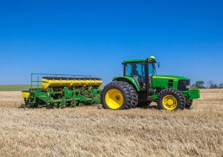 Tractoare 4WD John Deere 6135J