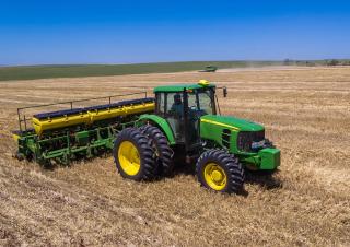 Tractoare 4WD John Deere 6150J