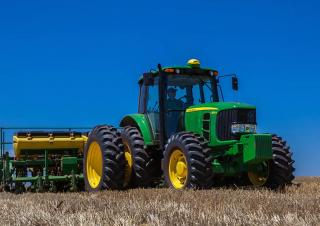 Tractoare 4WD John Deere 6150J