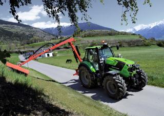 Tractoare 4WD DEUTZ-FAHR 6215 Agrotron RCShift 