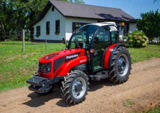 Tractoare 4WD Mahindra 6675F