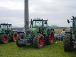 Tractoare 4WD Fendt 714 Vario