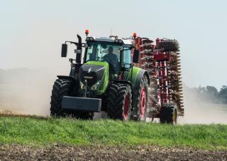 Tractoare 4WD Fendt 930 Vario ProfiPlus