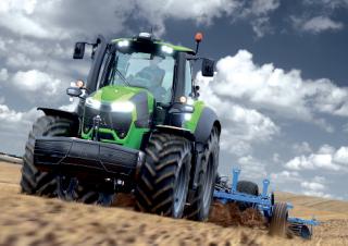 Tractoare 4WD DEUTZ-FAHR 9310 TTV