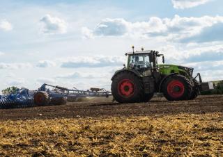 Tractoare 4WD Fendt 933 Vario PowerPlus