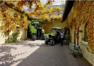 Tractoare 4WD DEUTZ-FAHR Agroplus V 420 INV.Idraulic
