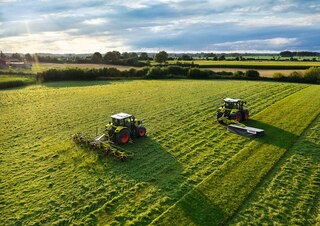 Tractoare 4WD Claas Arion 450 Trend