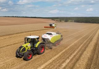 Tractoare 4WD Claas Axion 800