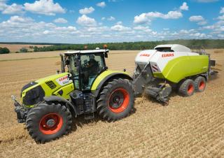 Tractoare 4WD Claas Axion 830