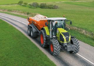 Tractoare 4WD Claas Axion 830