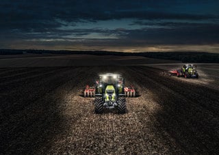 Tractoare 4WD Claas Axion 830 Cmatic