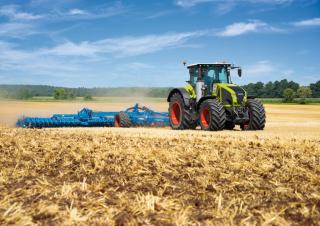 Tractoare 4WD Claas Axion 920 