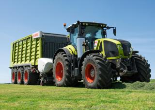 Tractoare 4WD Claas Axion 920