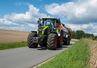 Tractoare 4WD Claas Axion 960 
