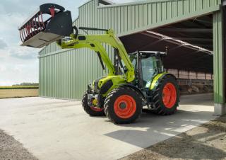 Tractoare 4WD Claas Axos 3.120 Trend