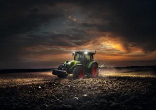 Tractoare 4WD Claas Axos 3.95 Trend