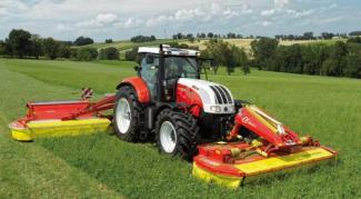 Tractoare 4WD Steyr CVT 6230 Basis