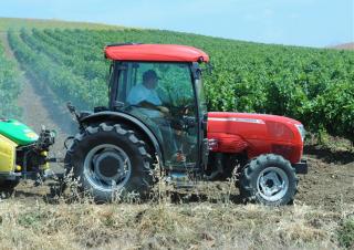 Tractoare 4WD McCormick F90GE