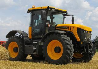 Tractoare 4WD JCB Fastrac 4220