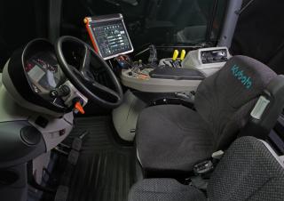 Tractoare 4WD Kubota M7131