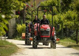 Tractoare 4WD Massey Ferguson MF 1740 E MP 