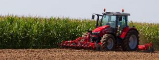 Tractoare 4WD Massey Ferguson MF 5613 Dyna 4