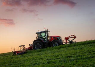 Tractoare 4WD Massey Ferguson MF 8S.305 