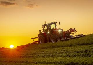 Tractoare 4WD Massey Ferguson MF 8S.305 