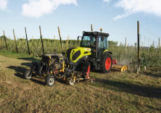 Tractoare 4WD Claas Nexos 2.85 Comfort M 
