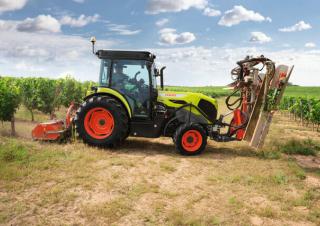 Tractoare 4WD Claas Nexos 2.85 Comfort M 