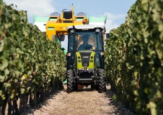 Tractoare 4WD Claas Nexos 230 VE