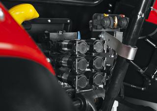 Tractoare 4WD Zetor Proxima Plus 110