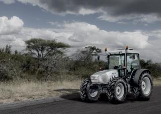 Tractoare 4WD Lamborghini R 3.90