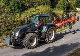 Tractoare 4WD Valtra T 203